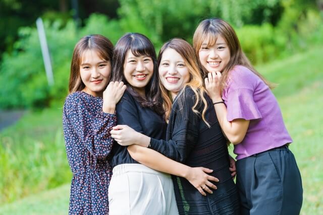 女子